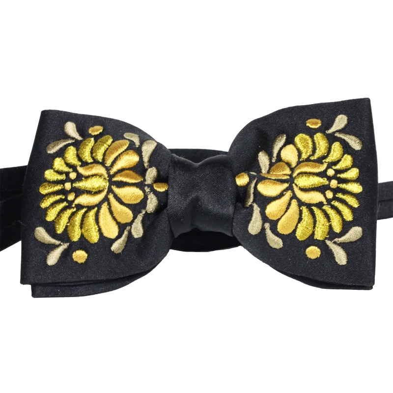 Motýlik Vlasta čierny.