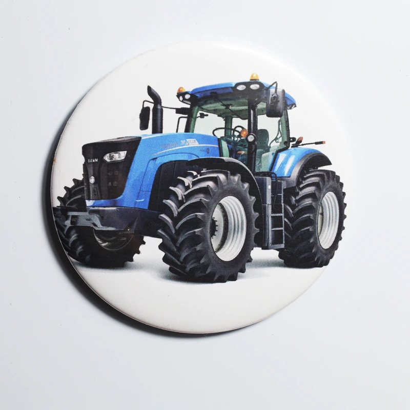 Magnet Traktor modrý.