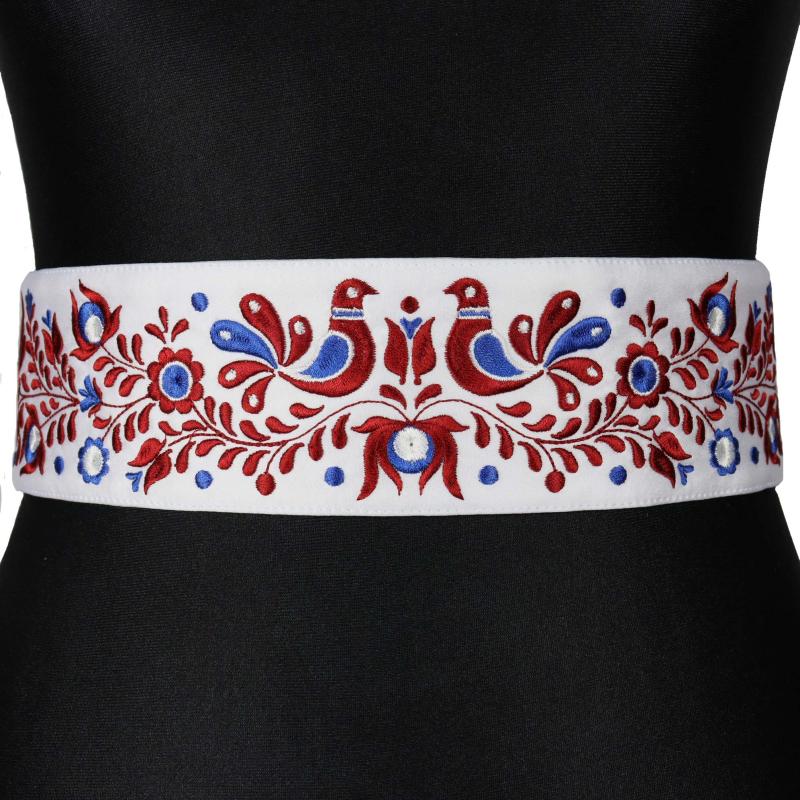 Vyšívaný folklórny opasok Alena 2