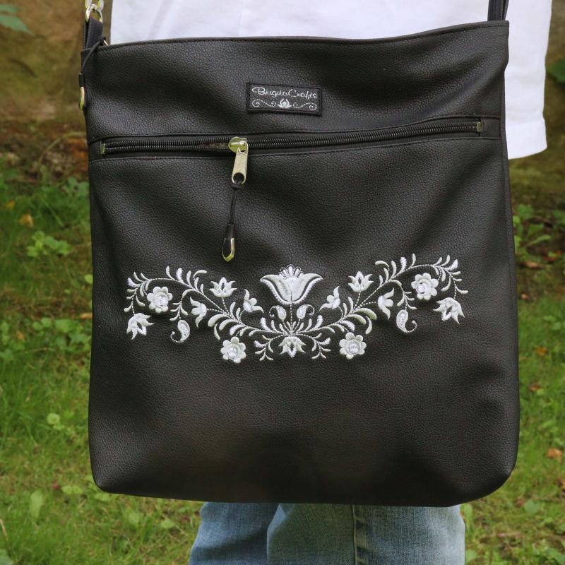 Crossbody kabelka Lucia 6