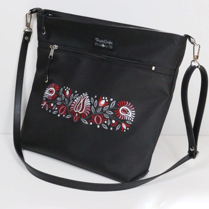 Crossbody kabelka Helena 4